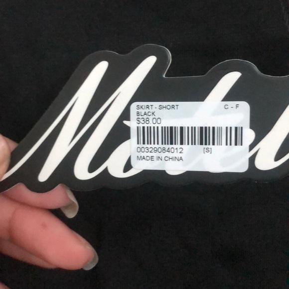 3 for $25‼️Mini skirt with chain - Picture 4 of 4